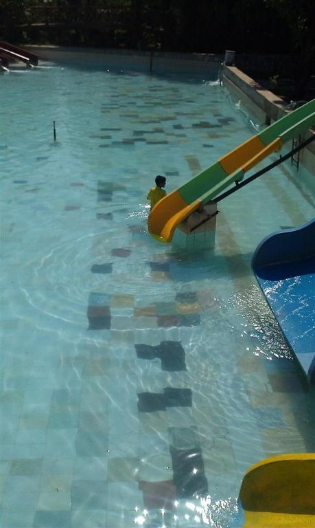 Malad Pali Beach Resort מראה חיצוני תמונה